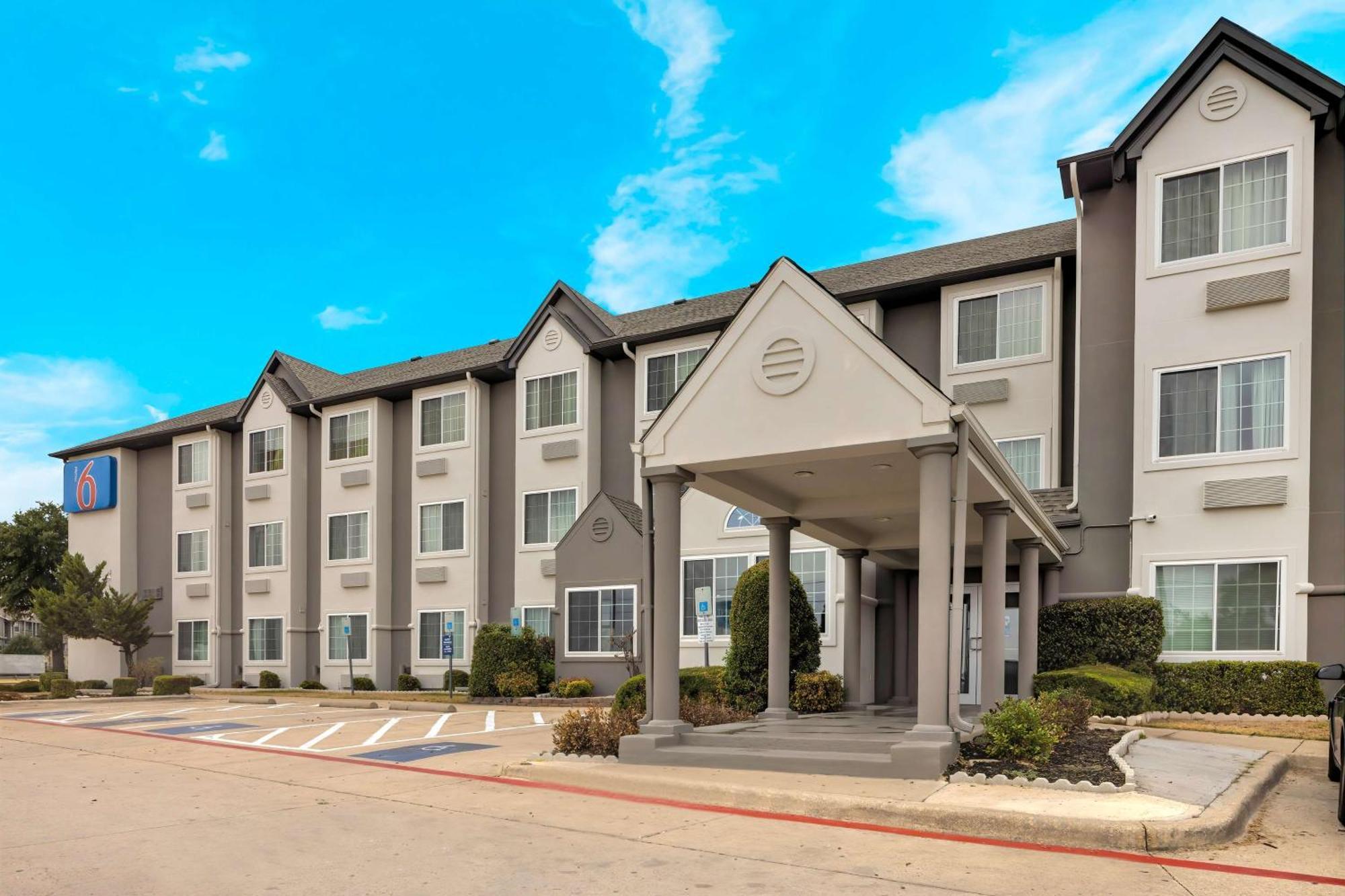 6-fort Worth, Tx - Burleson Hotel Fort Worth